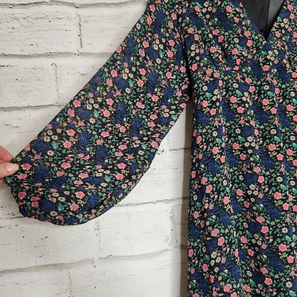 Nasty Gal V-Neck Long-Sleeve Floral Print Mini Dress Multi-Color Size 0 NWT - Picture 5 of 13